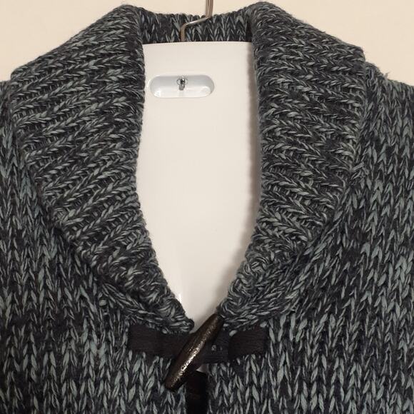 MODA International Gray & Light Blue Button Front Sweater. XS - Picture 2 of 8